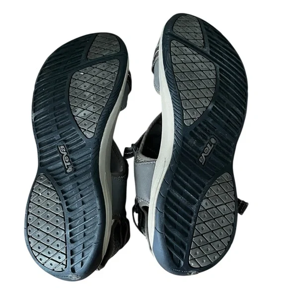 Teva Strap Sandals Women’s 10 Gray S/N 1000271 Shoc Pad Adjustable Hiking Water - Picture 10 of 13